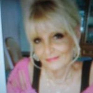 Meet your Posher, Claudia